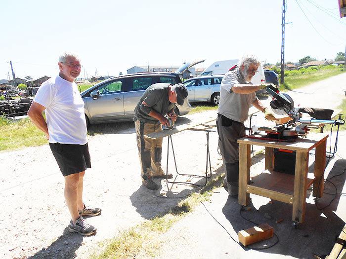 L'Ingénieur en Chef surveillant les travaux
