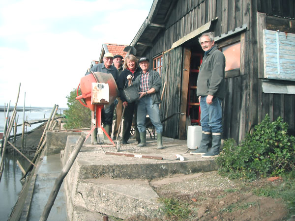 1 la bétonneuse et ses servants